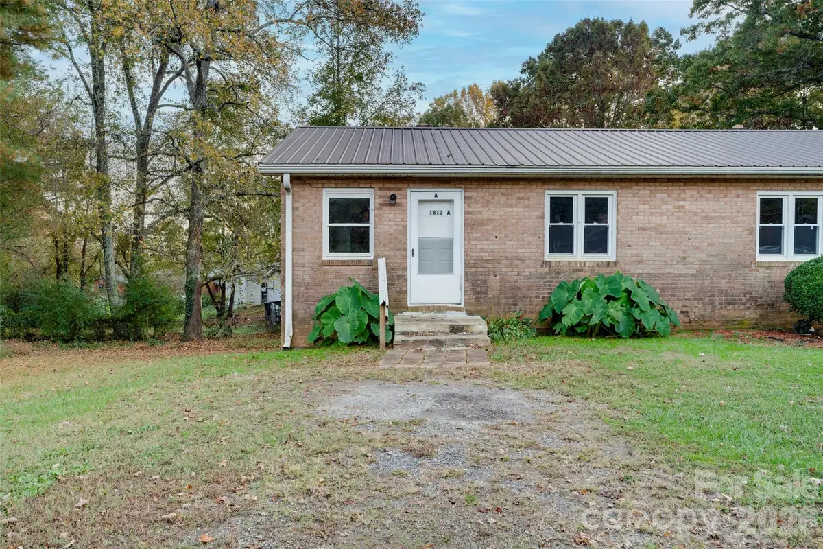 1813 Younger Avenue, Statesville, NC 28677 - #1