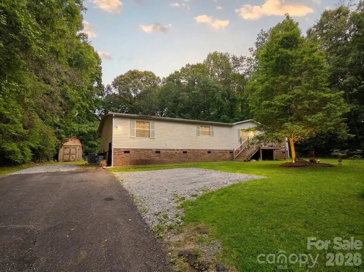 1276 Forest Ridge Road, Bessemer City, NC 28016 - #1