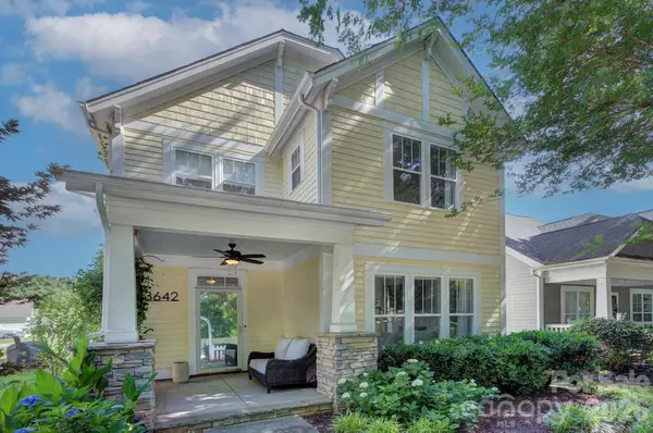 13642 Stumptown Road, Huntersville, NC 28078
