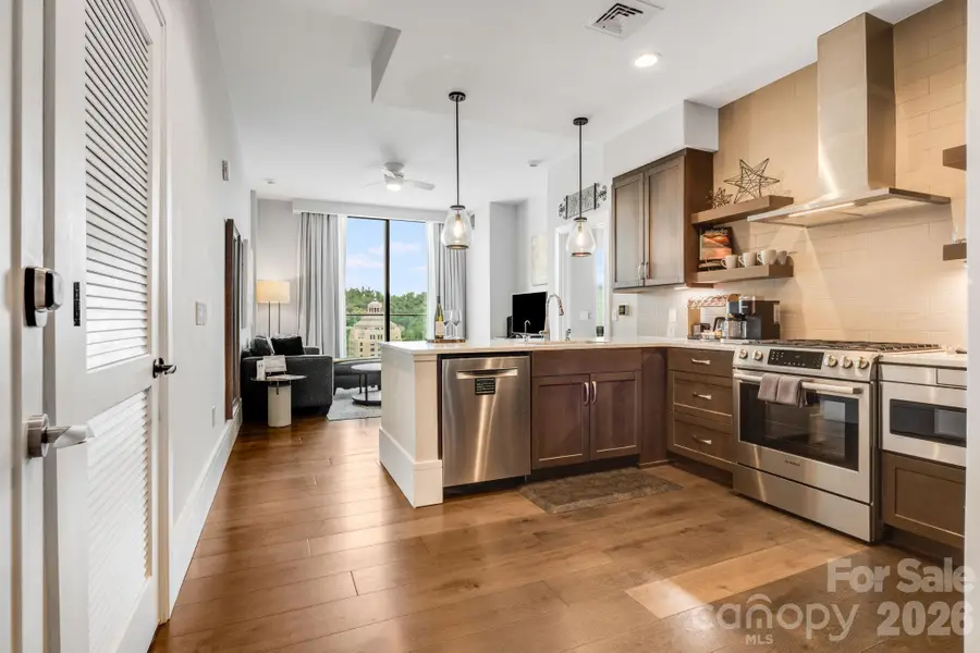 7 Patton Avenue #1006, Asheville, NC 28801 - #2
