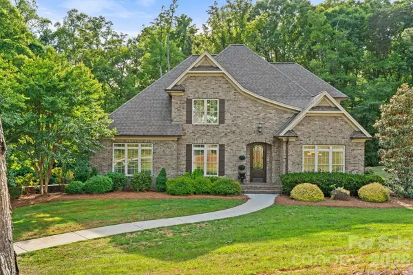 8050 Windswept Drive, Belews Creek, NC 27009