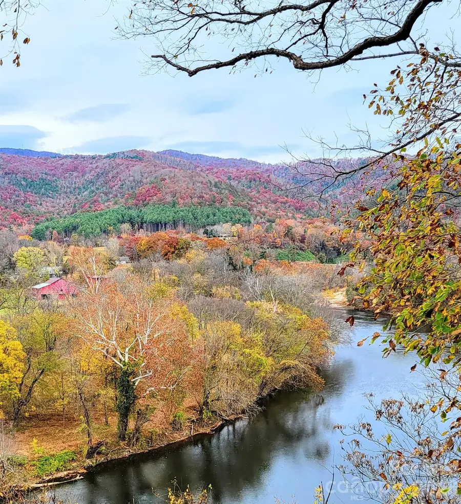 588 Us 25/70 Highway, Hot Springs, NC 28743 - #2