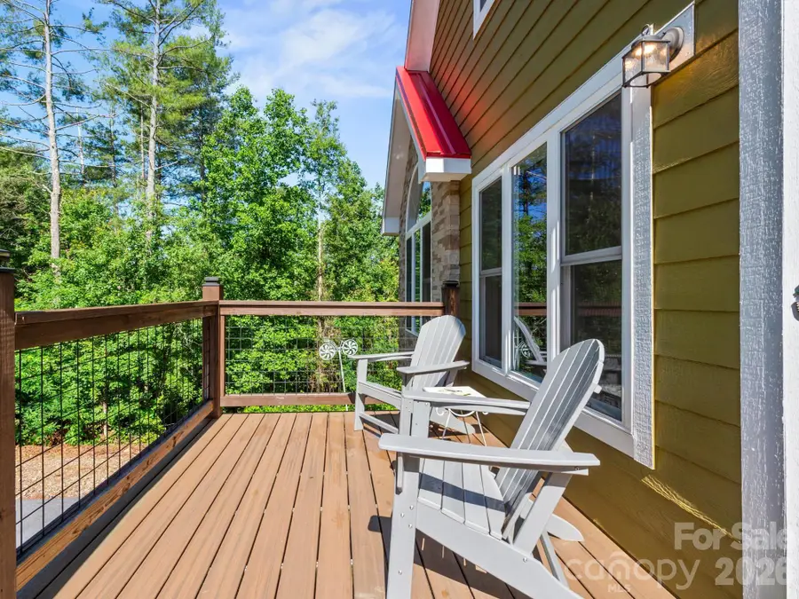 154 Dogwood Drive, Weaverville, NC 28787 - #3