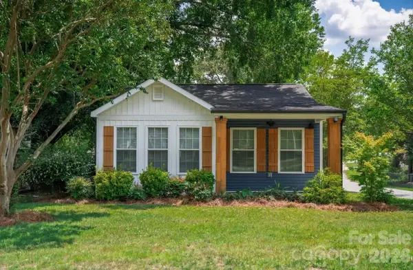 1215 W 4th Avenue, Gastonia, NC 28052