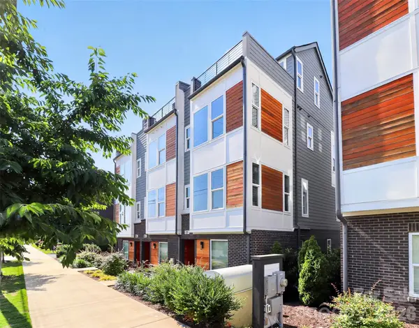 2111 Isom Street, Charlotte, NC 28208
