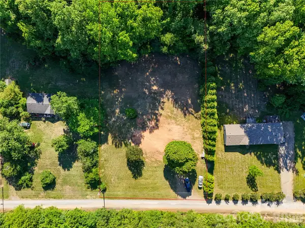 24442 Jd Drive, Locust, NC 28097