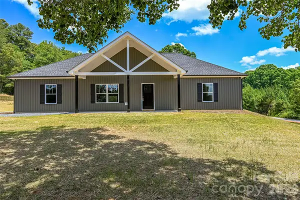 3100 Henry Knob Road, Clover, SC 29710
