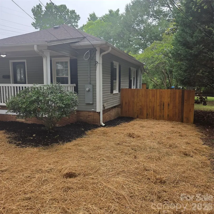 303 E 10th Street, Kannapolis, NC 28083 - #2