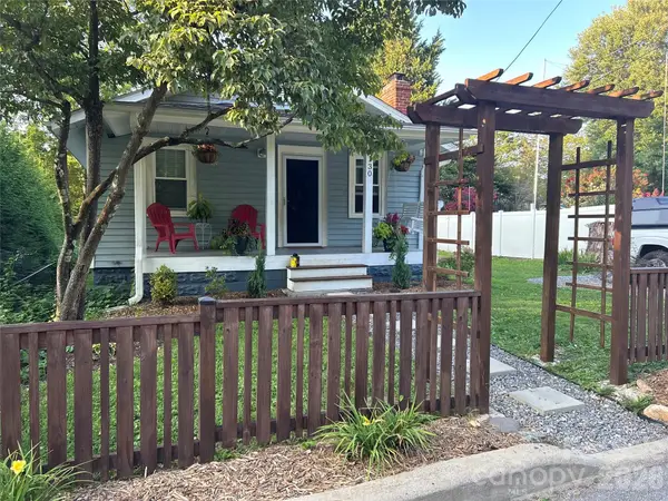 130 Winston Avenue, Asheville, NC 28803