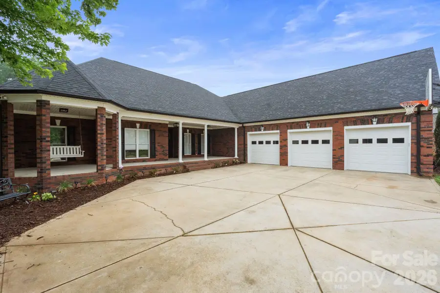 9700 Tournament Drive, Matthews, NC 28104 - #2