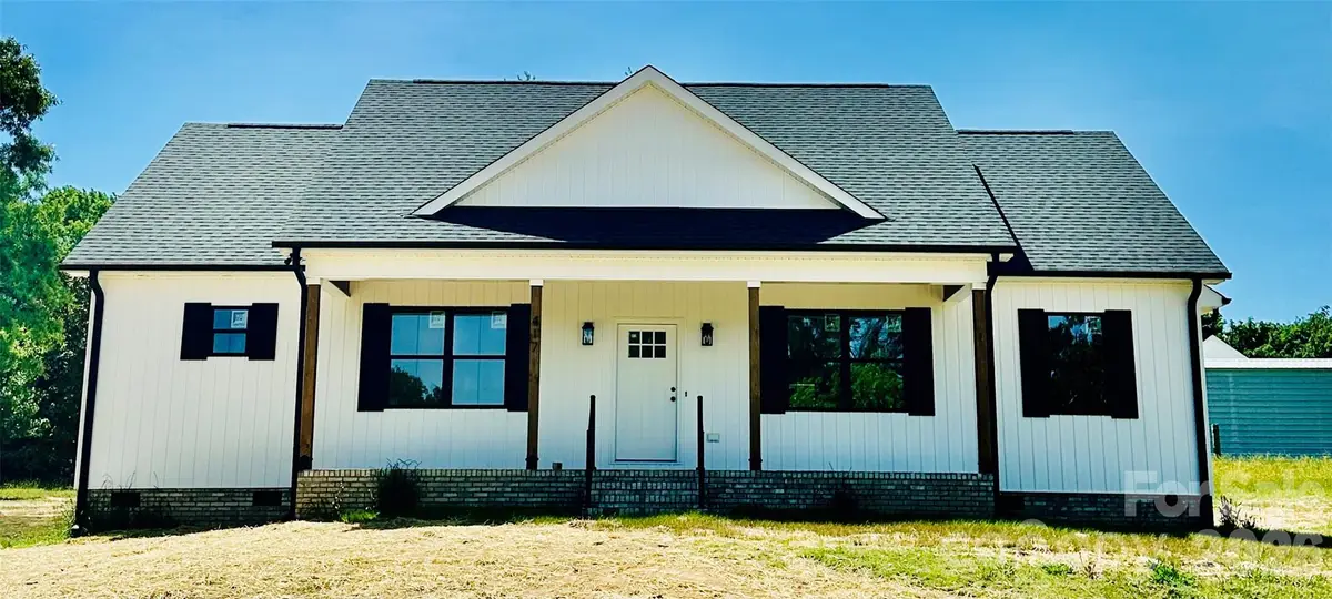 417 E 2nd Street, Faith, NC 29041 - #1