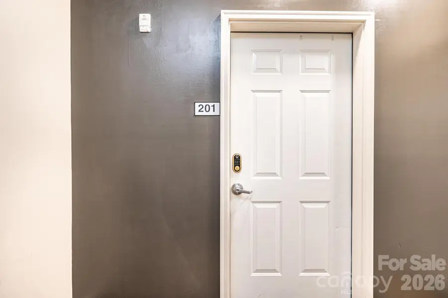 1410 4th Street Drive Nw #201, Hickory, NC 28601 - #2