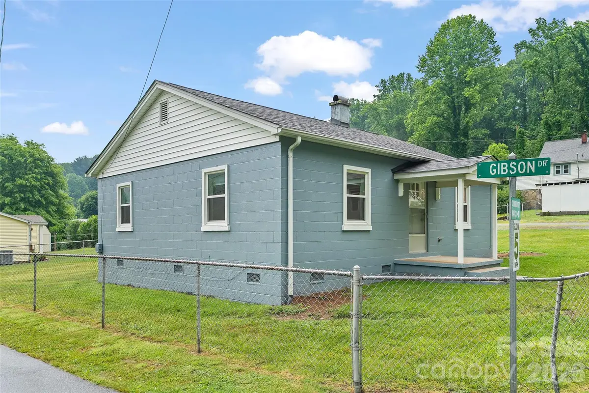 34 Stephens Road, Waynesville, NC 28786 - #1
