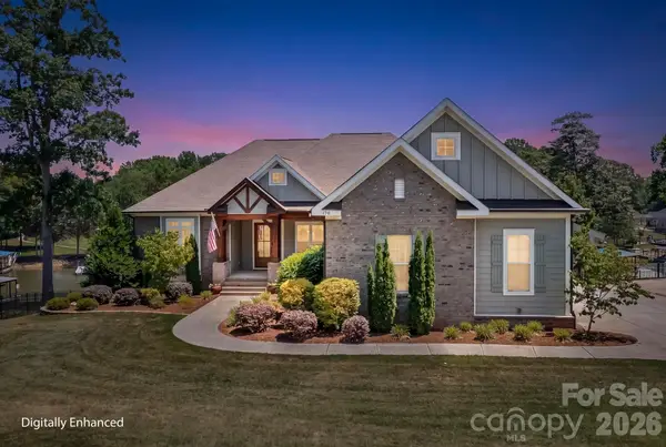 176 Hazelton Loop #13, Mooresville, NC 28117