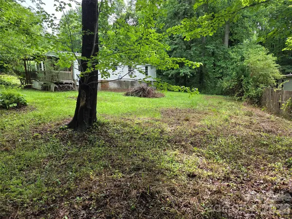 4 Boyer Drive, Black Mountain, NC 28711