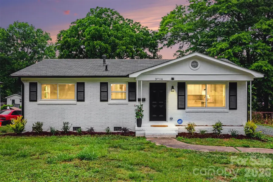 3716 Fieldcrest Road, Charlotte, NC 28217 - #2