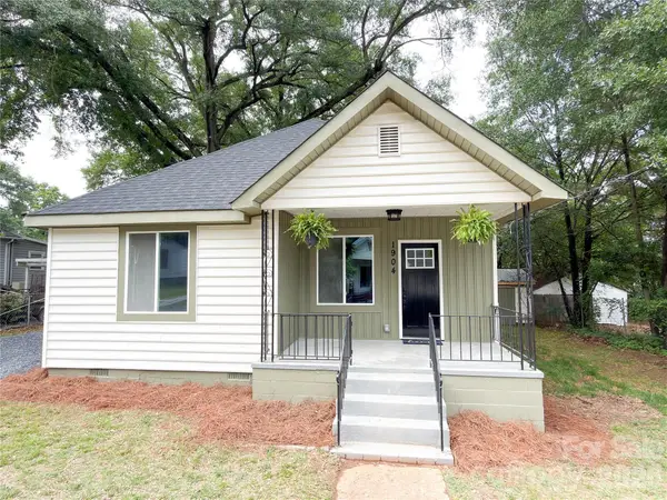 1904 Hemlock Avenue, Gastonia, NC 28054