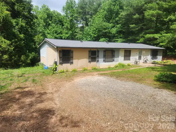 135 Watson Avenue, Taylorsville, NC 28681
