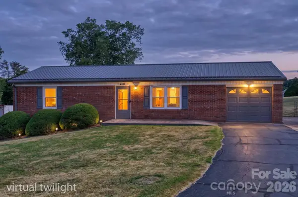 2104 Lamesa Court, Lenoir, NC 28645