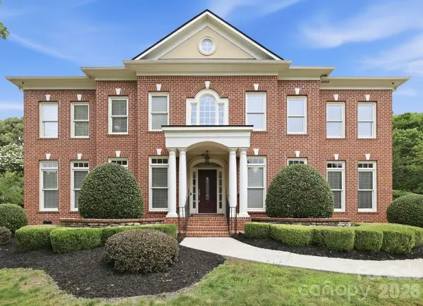 7818 Stonehaven Drive, Waxhaw, NC 28173