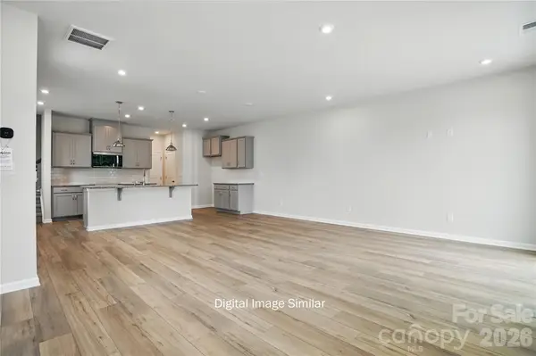 1316 Vibrant Road, Charlotte, NC 28215