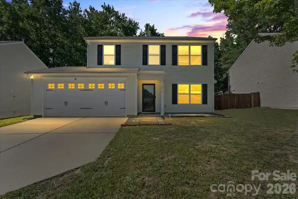 3119 Decapolis Drive, Charlotte, NC 28215