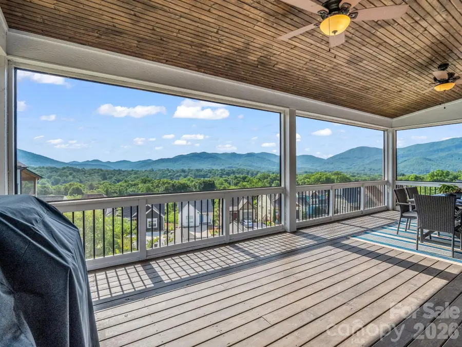 66 Tudor Way, Black Mountain, NC 28711 - #2