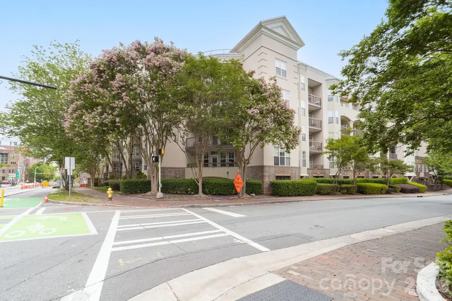 405 W 7th Street #302, Charlotte, NC 28202 - #2