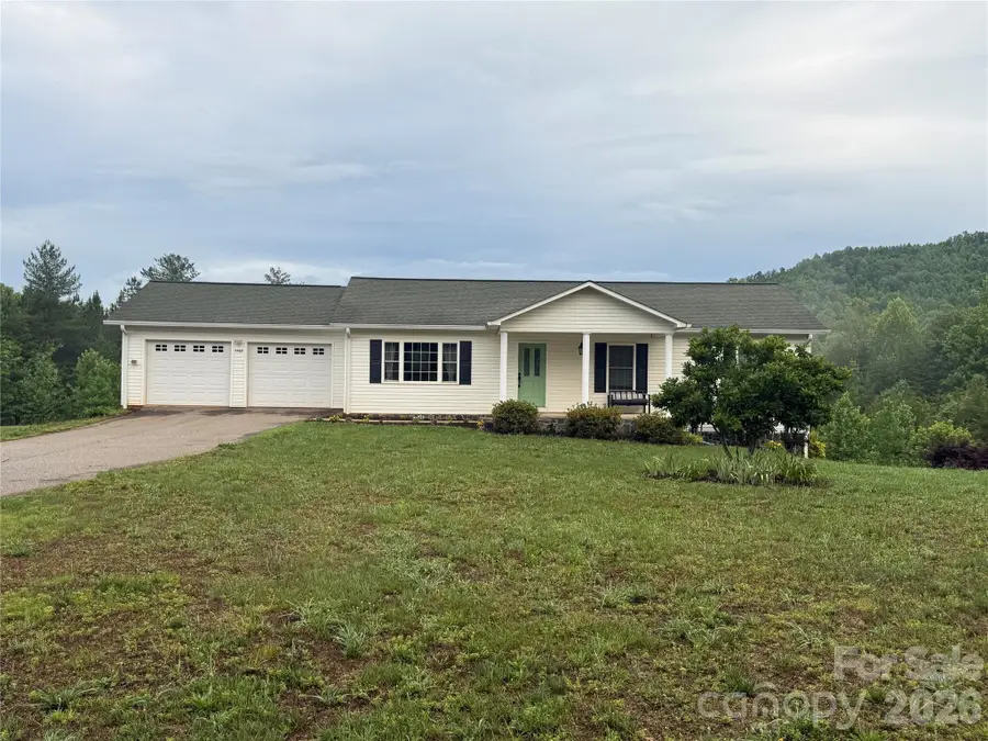 4460 Gouge Avenue, Morganton, NC 28655 - #2