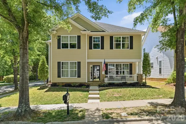 6122 Colonial Garden Drive, Huntersville, NC 28078