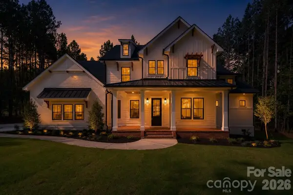 116 Silver Falls Drive, Troutman, NC 28166