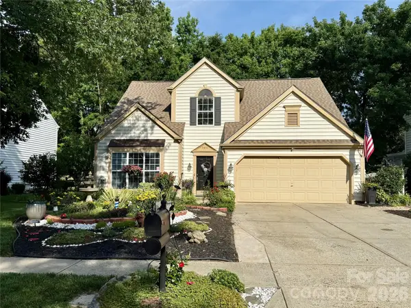 5931 Downfield Wood Drive, Charlotte, NC 28269