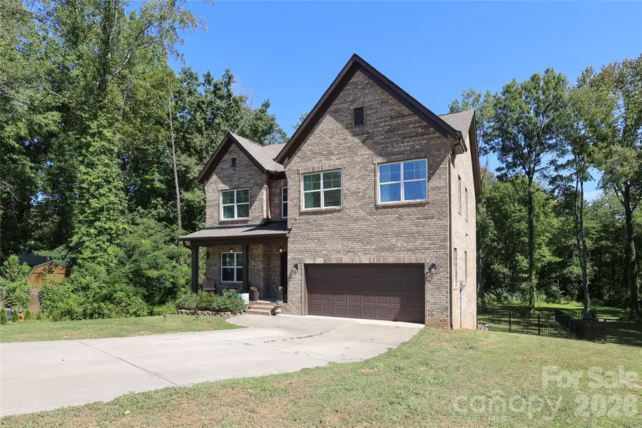 10105 Greenwood Court, Charlotte, NC 28215 - #2