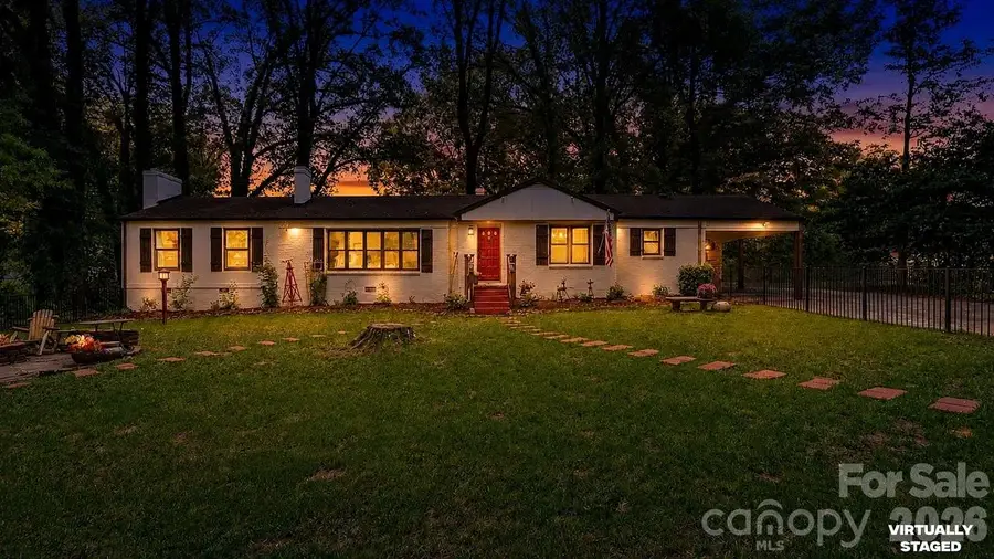 608 W 4th Avenue, Gastonia, NC 28052 - #3
