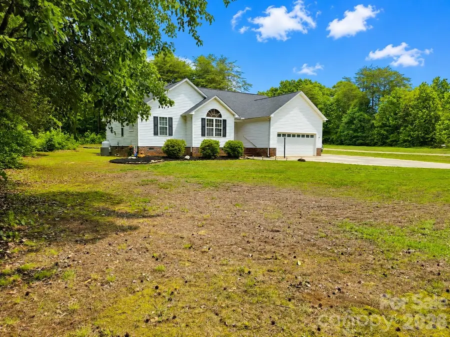 4583 Shawnee Court, Maiden, NC 28650 - #2
