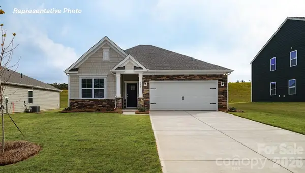 1714 7th Street Drive Ne, Hickory, NC 28601