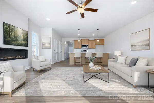 3118 Aberleaf Lane, Charlotte, NC 28227