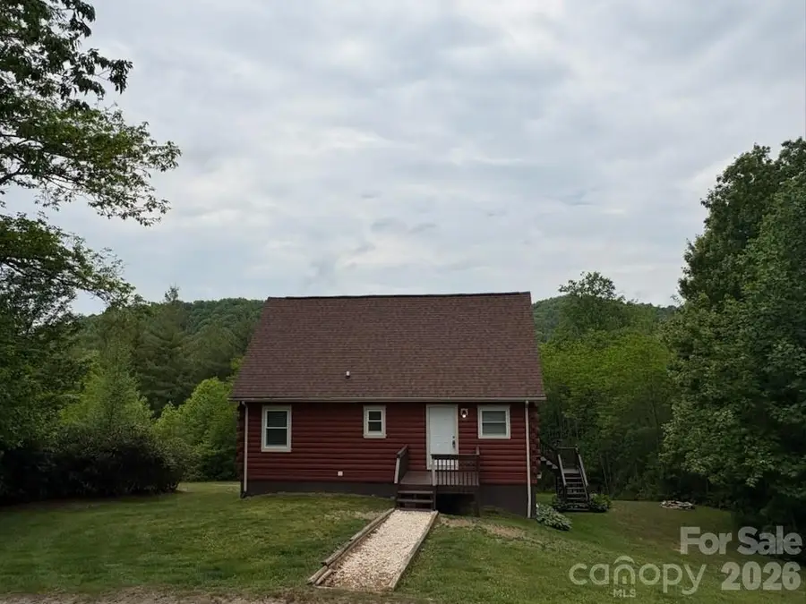 9064 Wildflower Lane, Newland, NC 28657 - #3