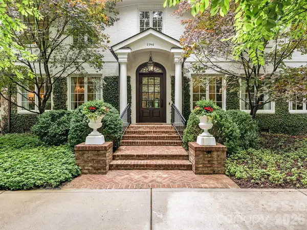 2946 Wheelock Road, Charlotte, NC 28211