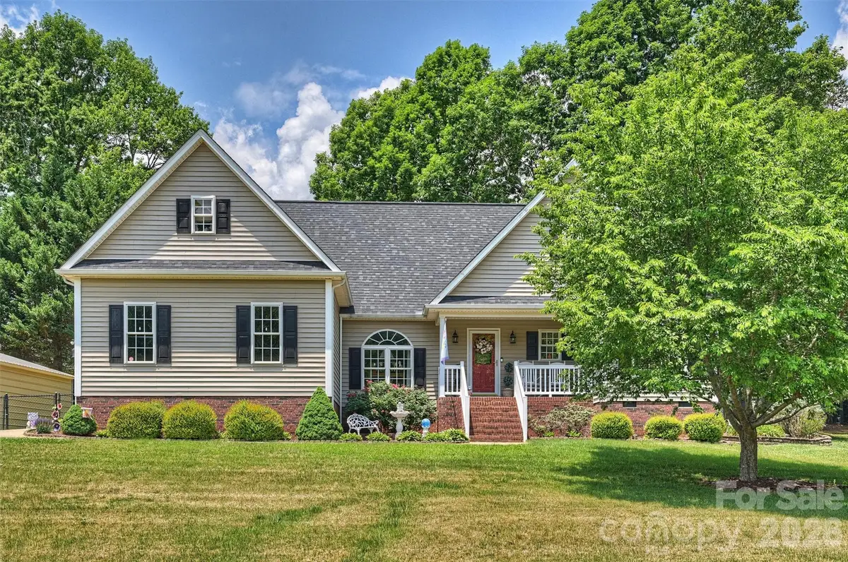 1302 Laurel Woods Drive, Gastonia, NC 28052 - #1