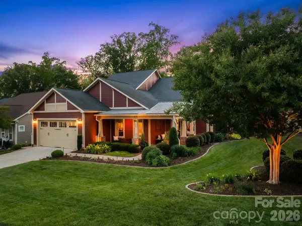 124 Chimney Rock Court, Denver, NC 28037