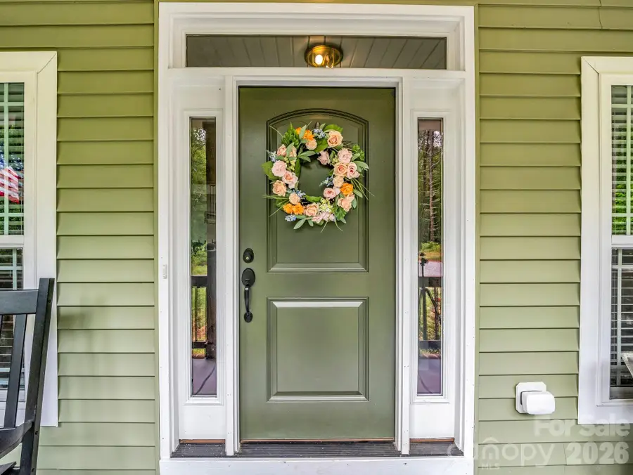 905 Rolling Road, Lincolnton, NC 28092 - #2
