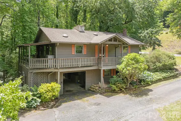 102 Valley Vista Drive, Black Mountain, NC 28711