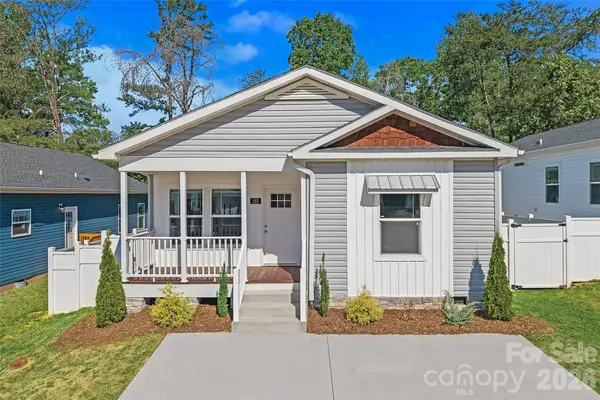 123 Bellamy Road, Asheville, NC 28806