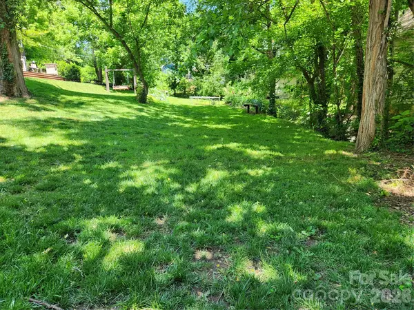 99999 Rector Street, Asheville, NC 28801