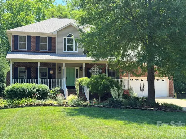 8513 Middleton Circle, Harrisburg, NC 28075