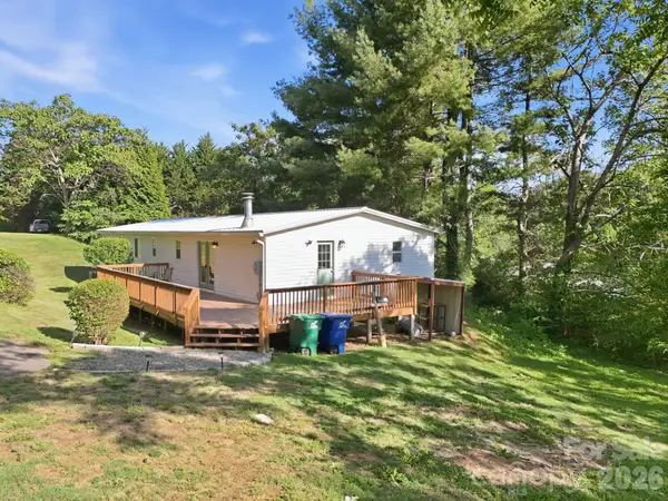 118 Heather Drive, Asheville, NC 28806
