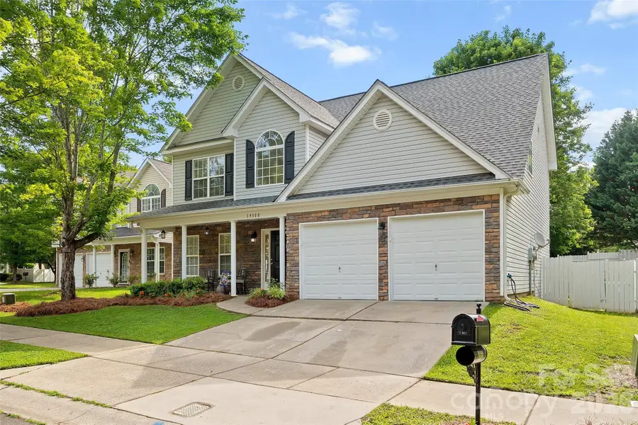 19300 Kanawha Drive, Cornelius, NC 28031 - #2