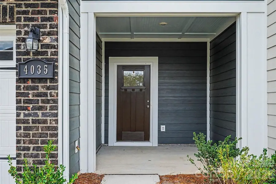 4035 Lawnview Drive, Charlotte, NC 28269 - #2