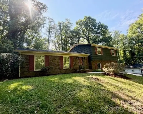 845 Cherokee Place Sw, Lenoir, NC 28645